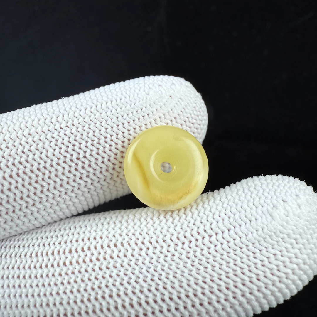 F1976天然原矿蜜蜡 扣子13*3.5mm支持鉴定假一罚十