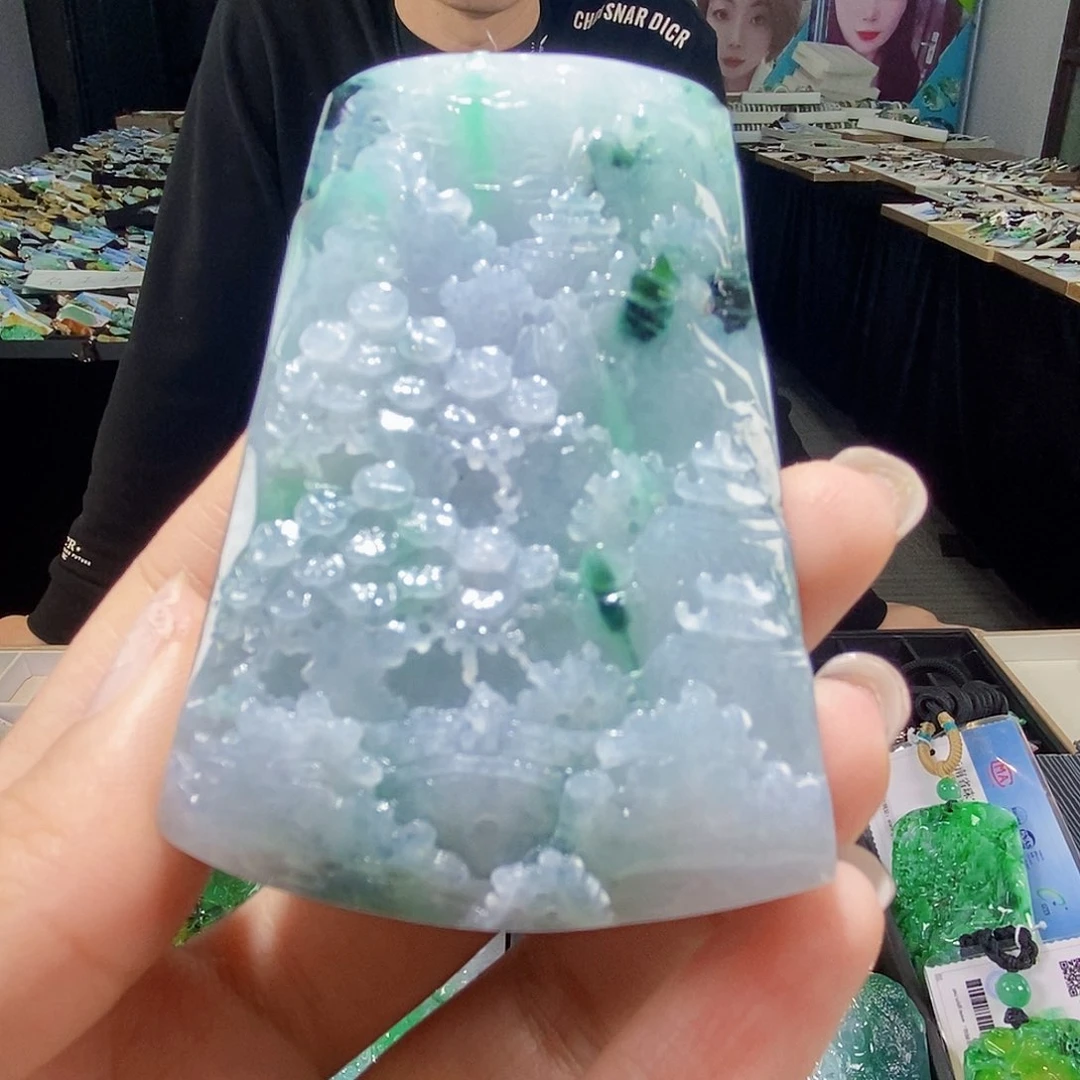 颈饰未镶嵌翡翠翡翠