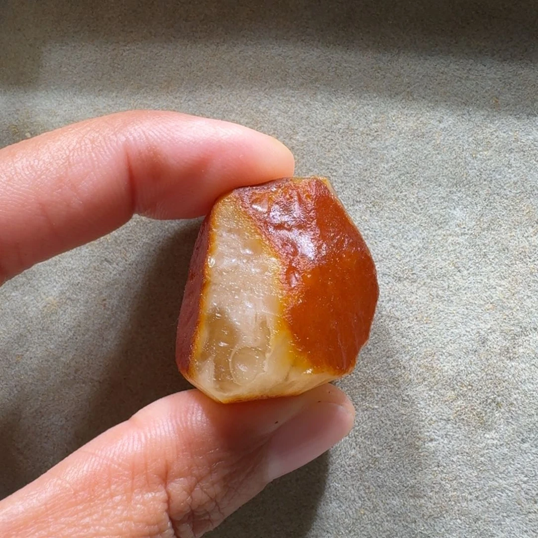 定制琥珀未镶嵌仙***?定制