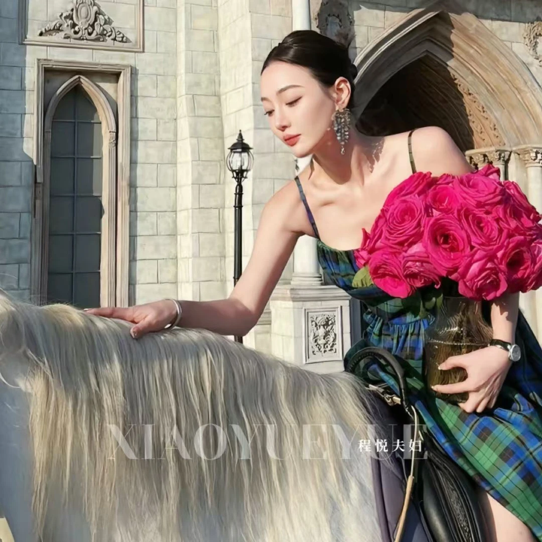 程悦夫妇【爱丁堡之约】A-01893高级感复古绿色格子时尚连衣裙气质