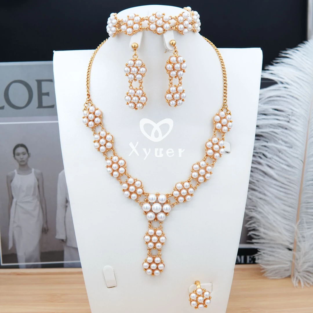 铜合金仿珍珠项链 Xyuer谢雨儿时尚个性花花珠珠大气款套装