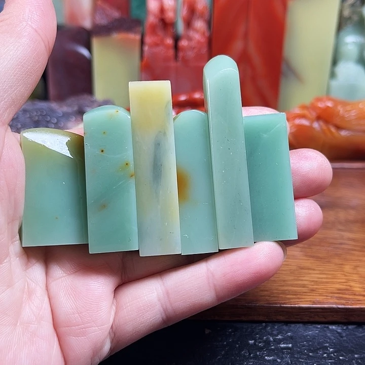 云南石偏远满百包邮，缅绿