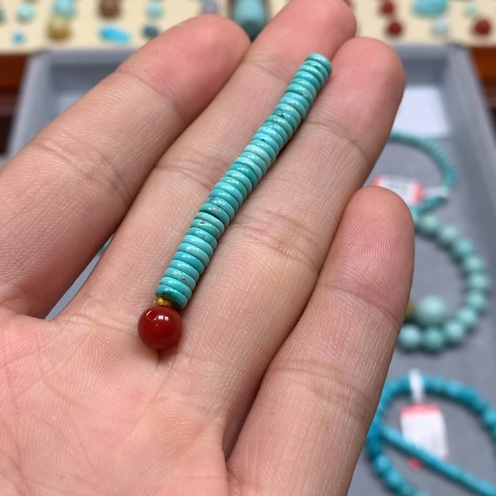 南红玛瑙配饰未镶嵌