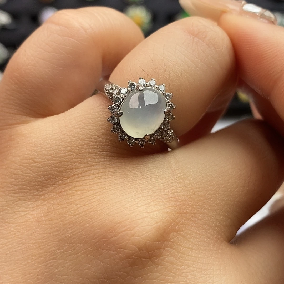 翡翠未镶嵌戒指翡翠