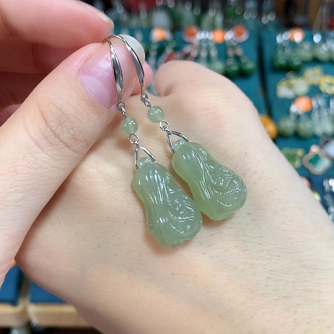 和田玉银S925镶嵌耳饰大白菜卡21左右