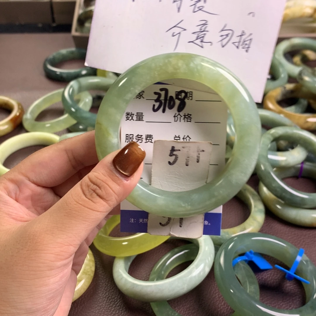 未镶嵌蛇纹石玉手镯3708
