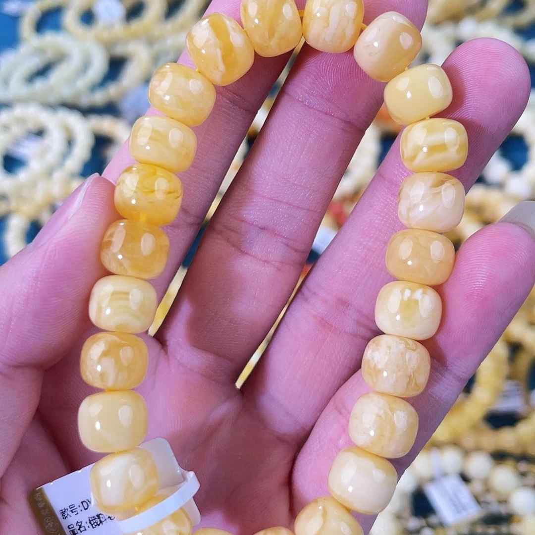 琥珀裸石未镶嵌DY241226B012