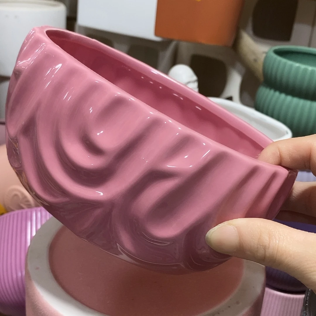 杯子陶盆有孔 瑕疵介意勿拍