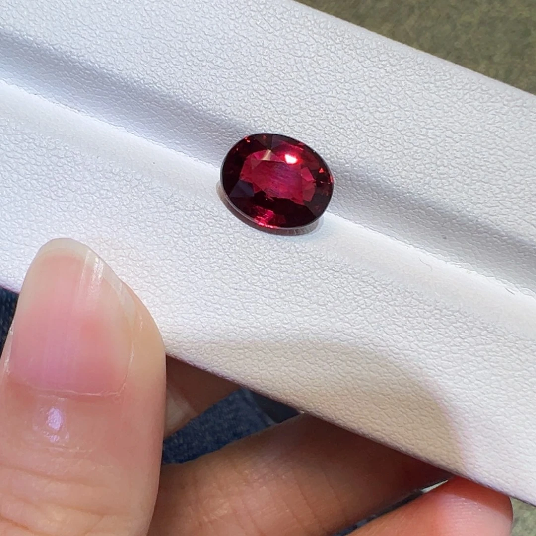 石榴石珠宝半成品未镶嵌4.43ct镁铝