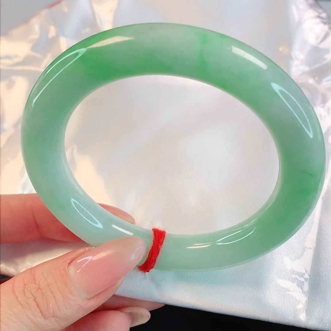 翡翠手镯未镶嵌4816翡翠