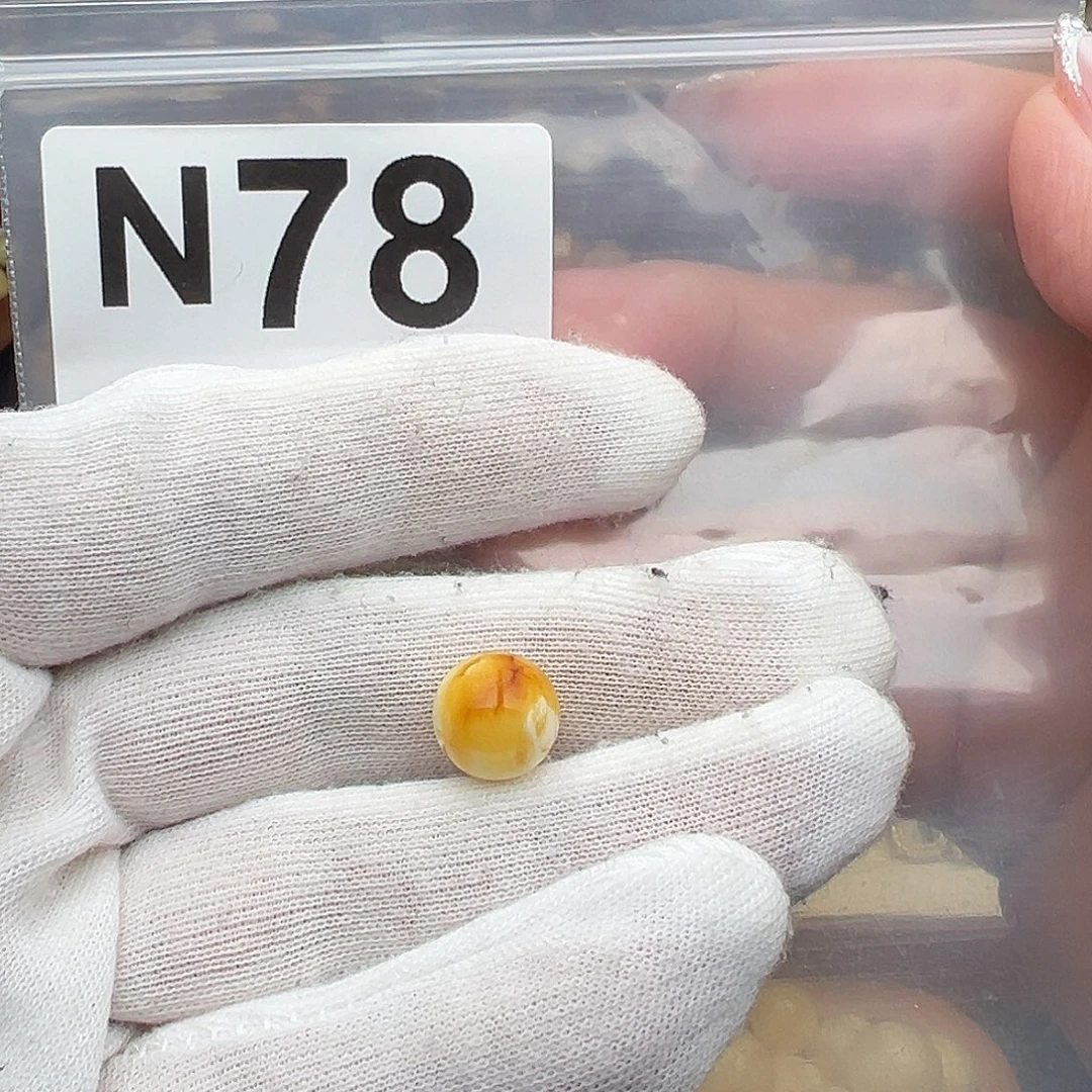 *****琥珀未镶嵌裸石圆珠11