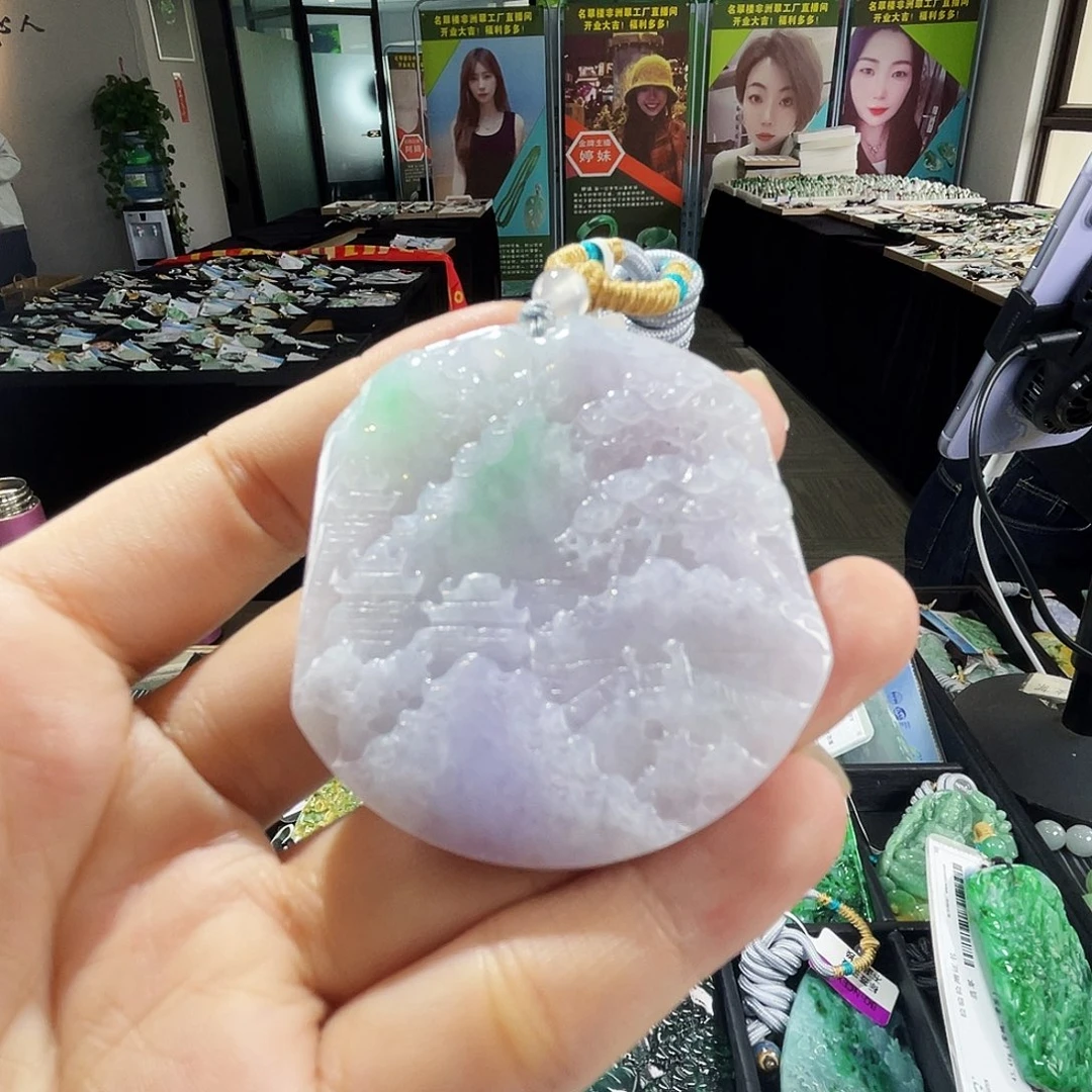 颈饰未镶嵌翡翠一