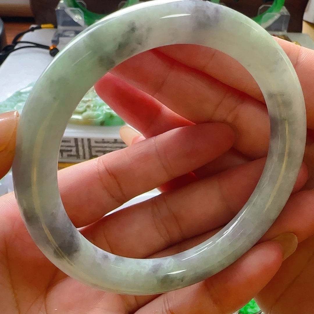 翡翠未镶嵌手镯翡翠520