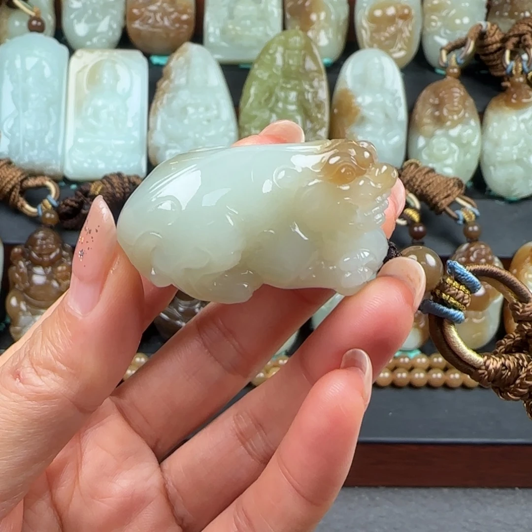 和田玉未镶嵌挂件