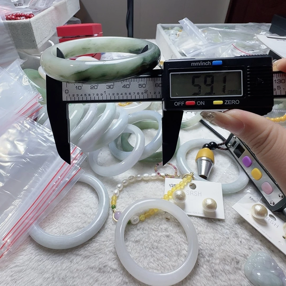 未镶嵌手链玛瑙/玉髓657不退换瑕疵