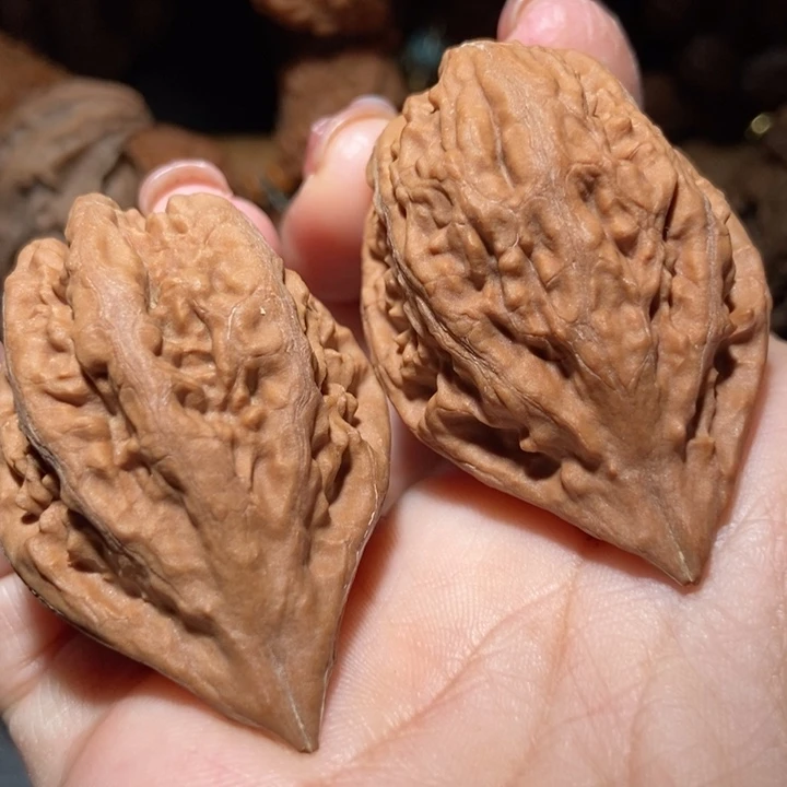 把件文玩核桃东北楸子小雪33