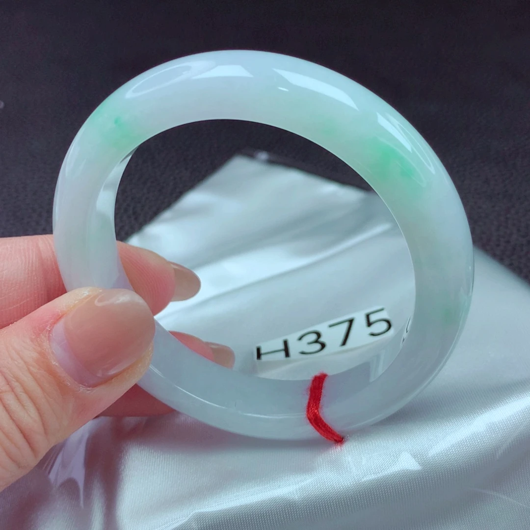 翡翠手镯未镶嵌手镯88