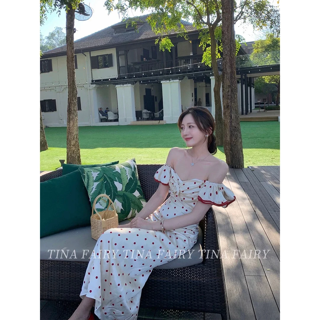 邦妮衣橱tina/一字肩法式浪漫氛围感气质波点超垂感连衣裙