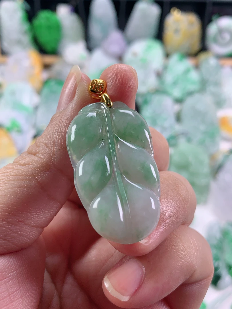 缅甸天然A货翡翠925银冰润飘绿叶子吊坠38.8-22.8-4.4a