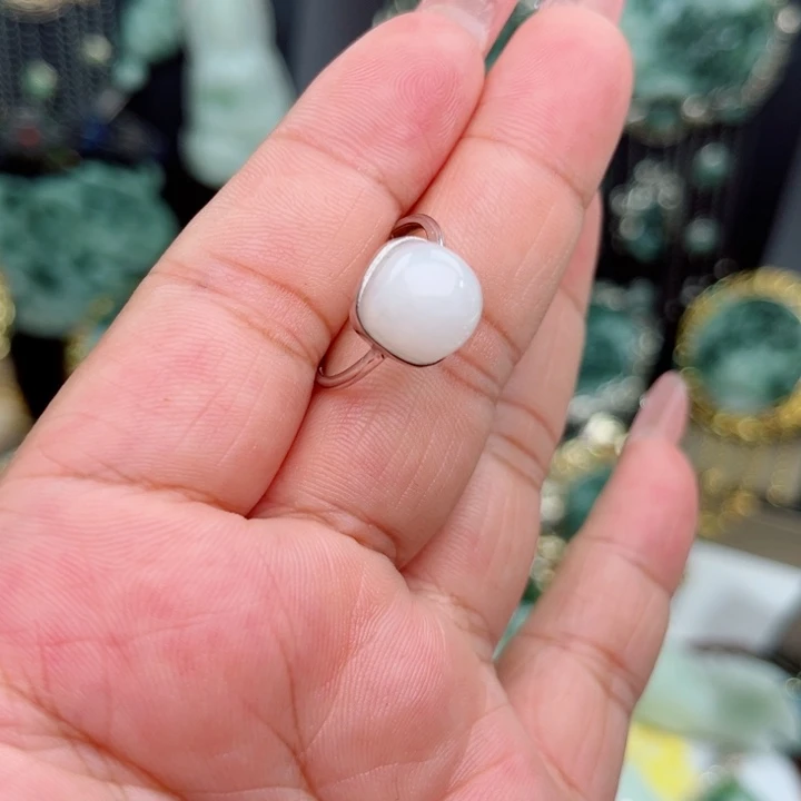 银S925镶嵌透闪石-蛇纹石玉戒指