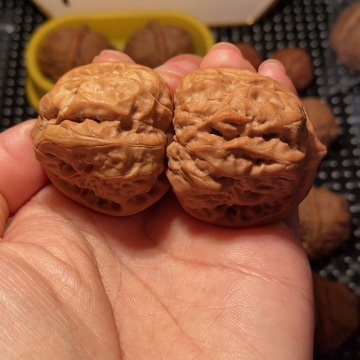 文玩核桃把件肌肉蛙