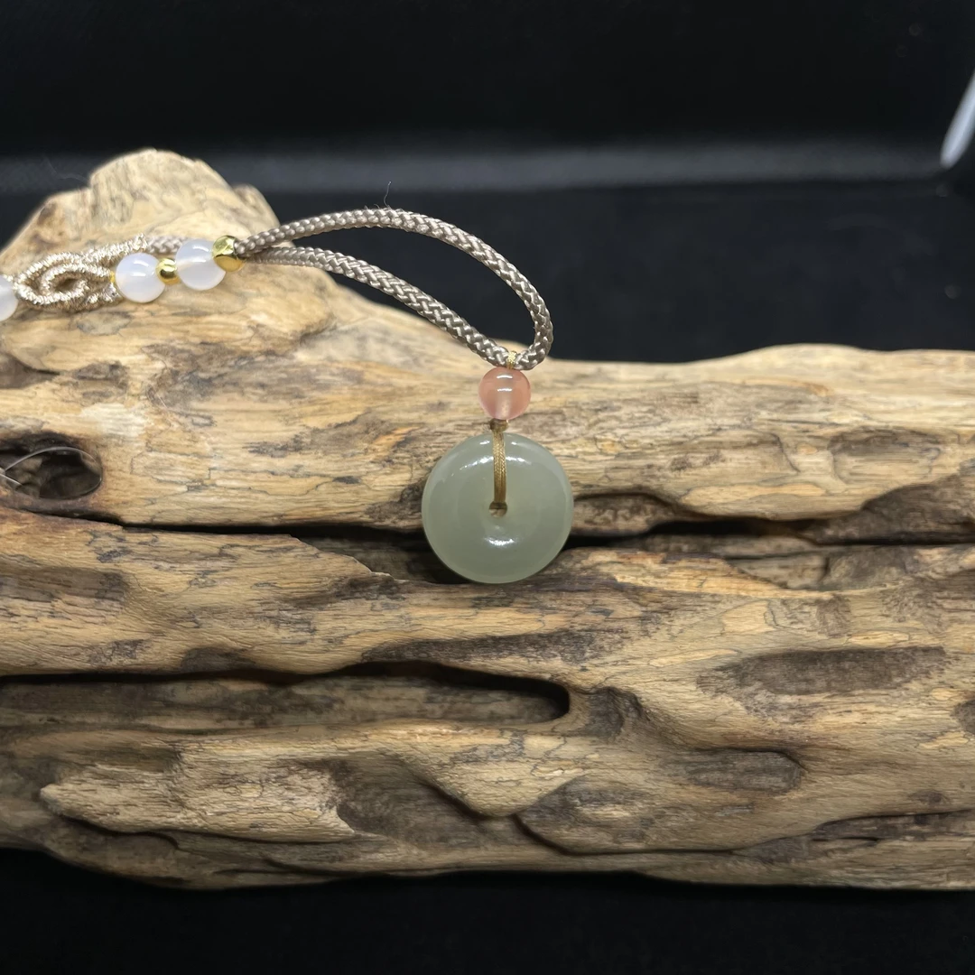 编绳款和田玉平安扣吊坠 KT25041608