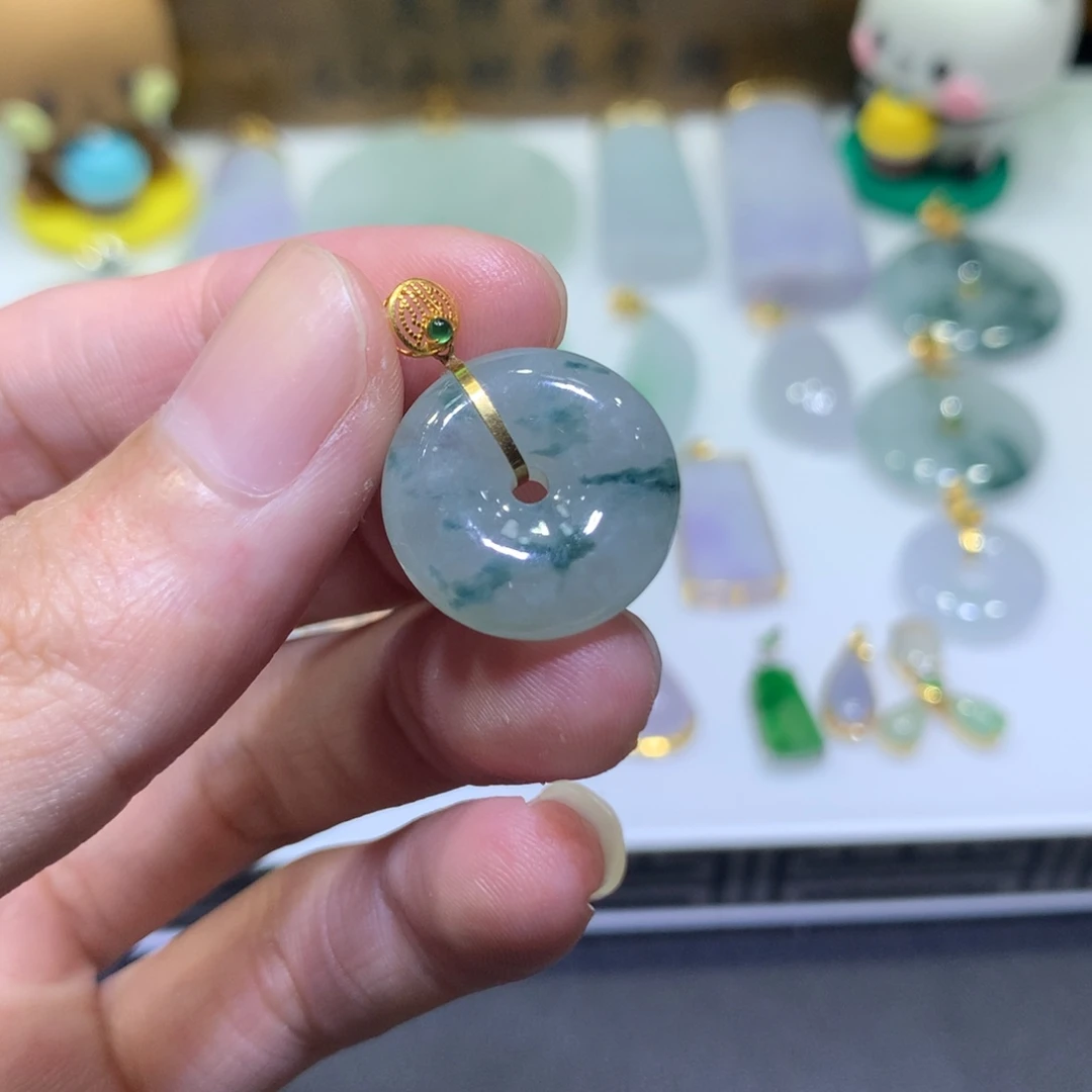 翡翠18K金镶嵌吊坠(不含链)