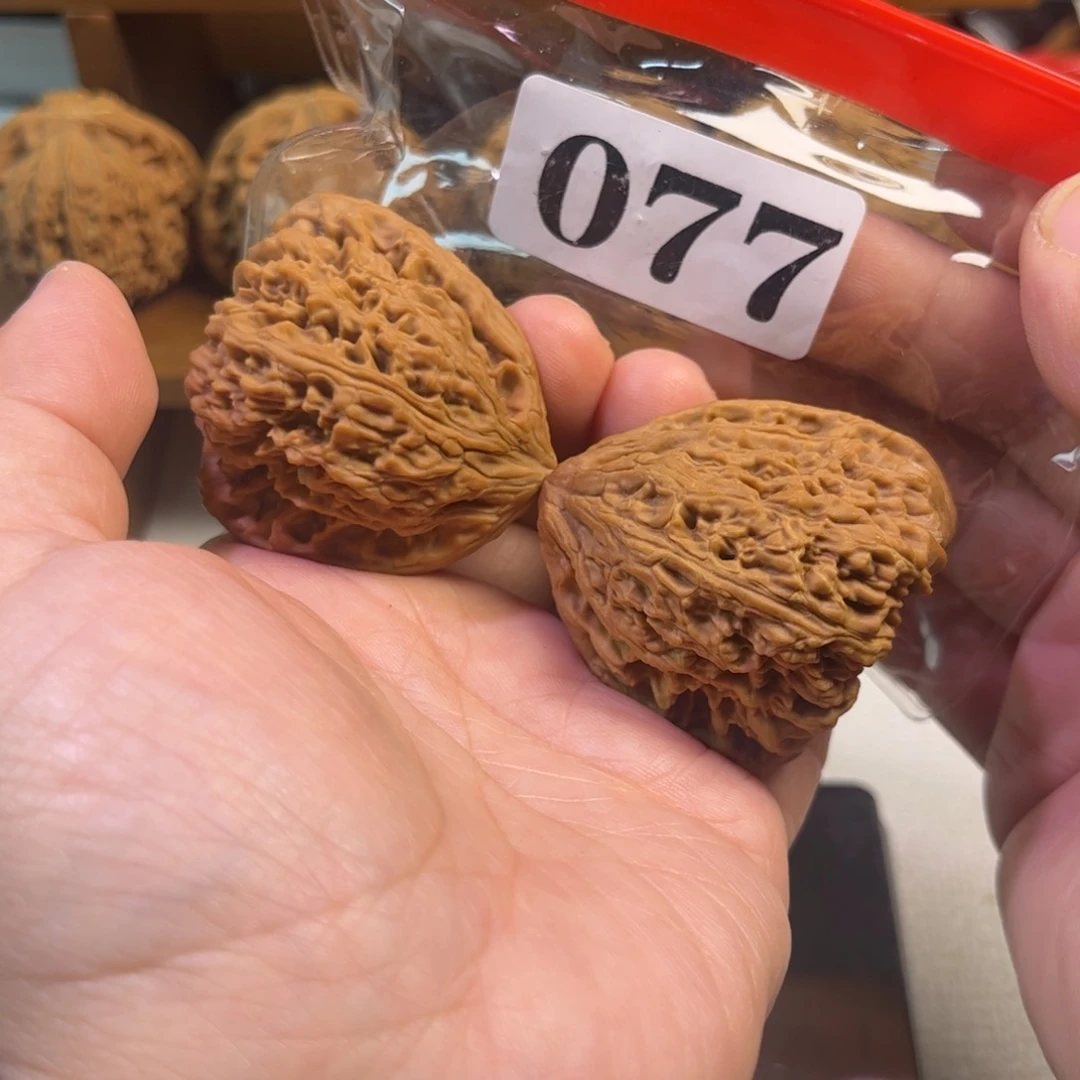 吊坠文玩核桃哈****哈天残41