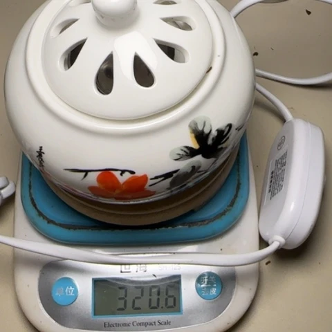 树脂制品厚**正电子熏香炉