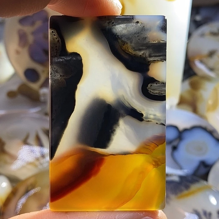 未镶嵌颈饰玛瑙/玉髓