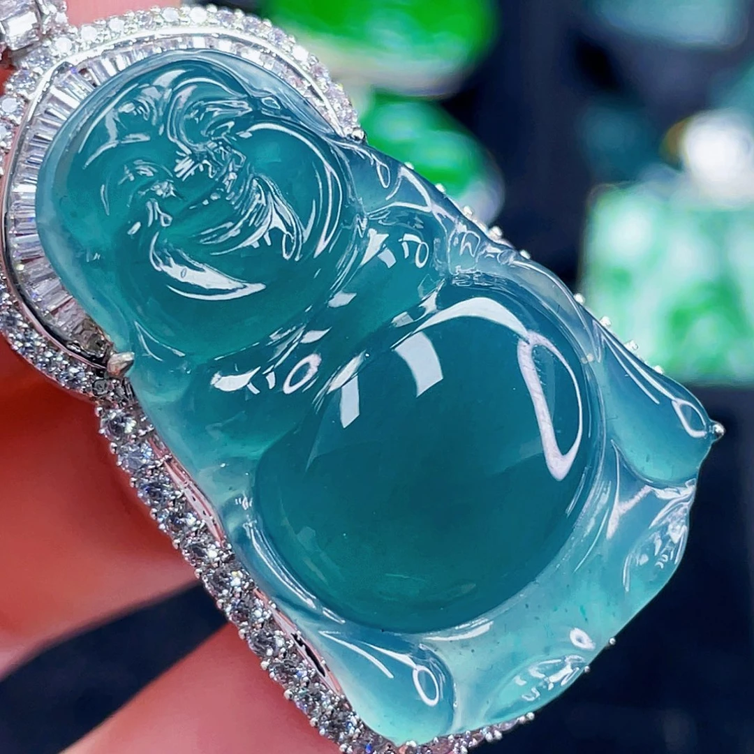 翡翠未镶嵌颈饰2，