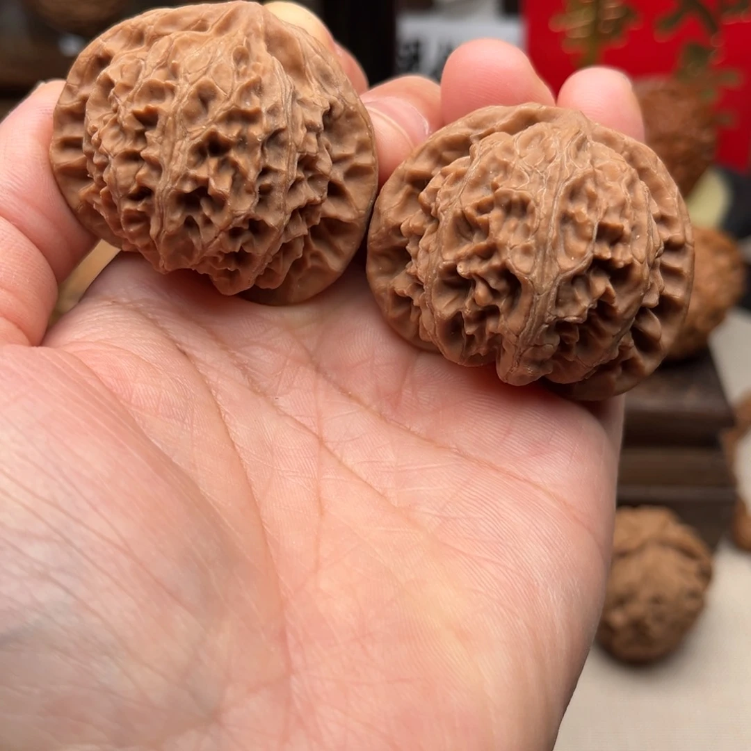 【闪购商品】漂*文玩核桃手把件42宫灯