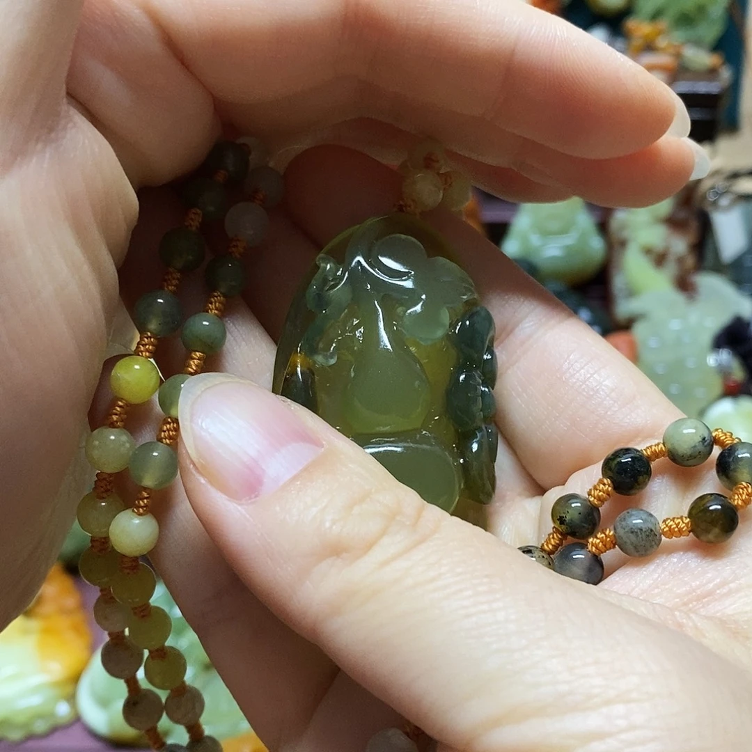 诶***@岫玉未镶嵌吊坠(赠链)