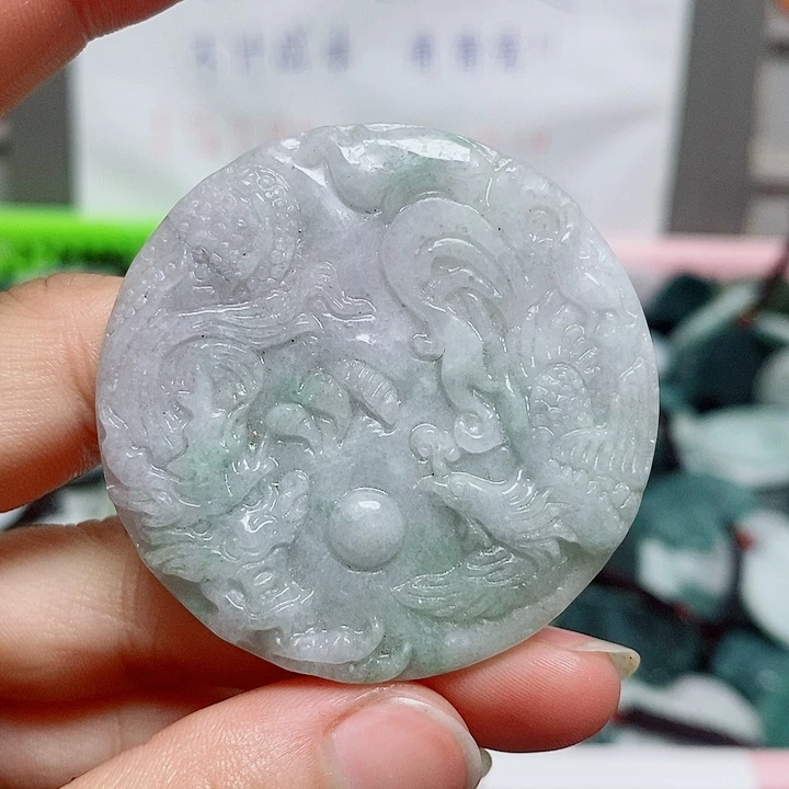 翡翠颈饰未镶嵌纯天然