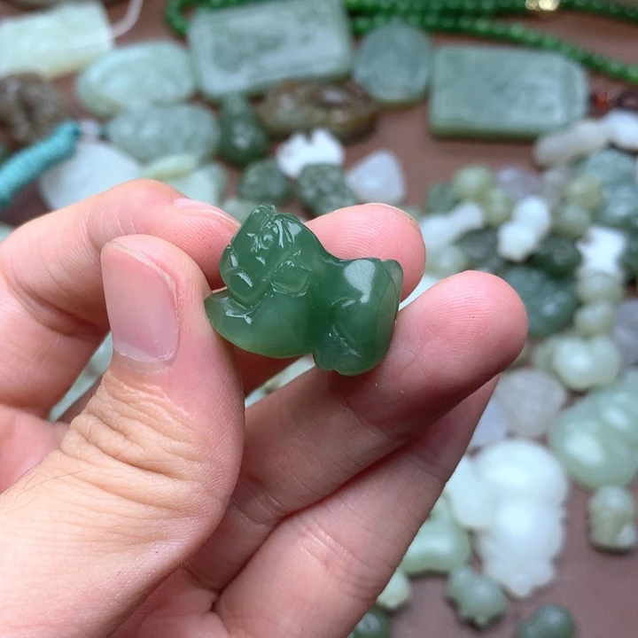 和田玉手镯未镶嵌瑞***买