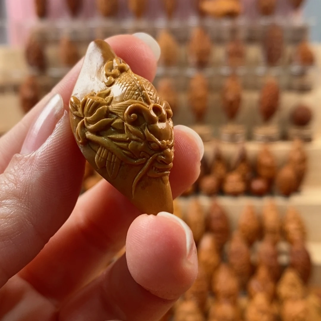 橄榄核手串/手链余化龙