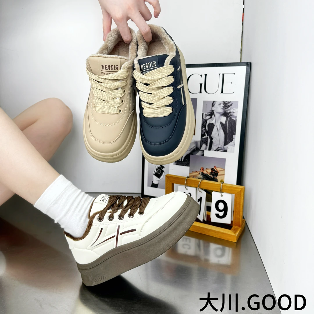 厚底面包鞋女2024新款加棉百搭运动休闲小白软底板鞋子Q02