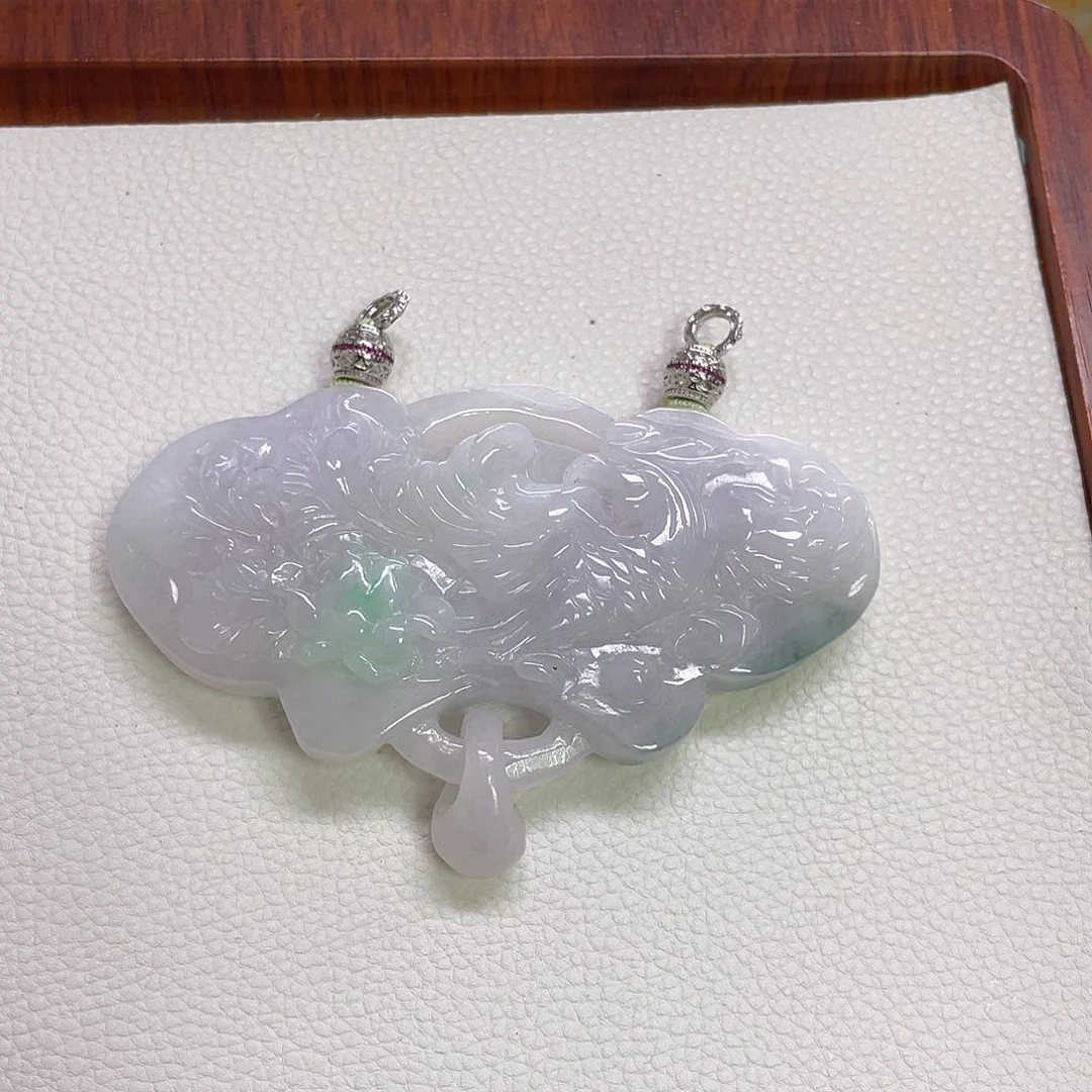 翡翠未镶嵌颈饰翡翠种水飘阳锁