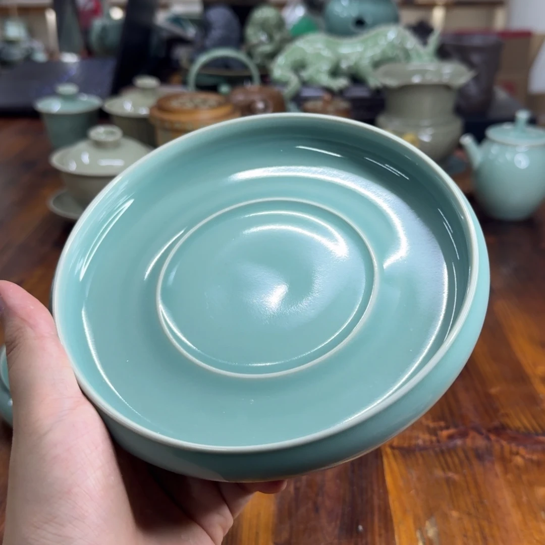 小仲龙泉青瓷微瑕7810