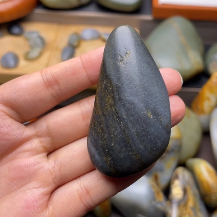 和田玉未镶嵌颈饰9