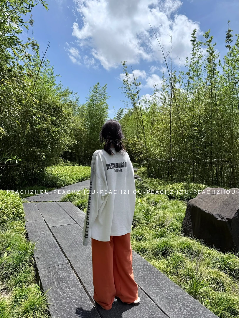 『PEACHZHOU』华夫格做旧字母印花落肩宽松圆领长袖休闲男友风T恤