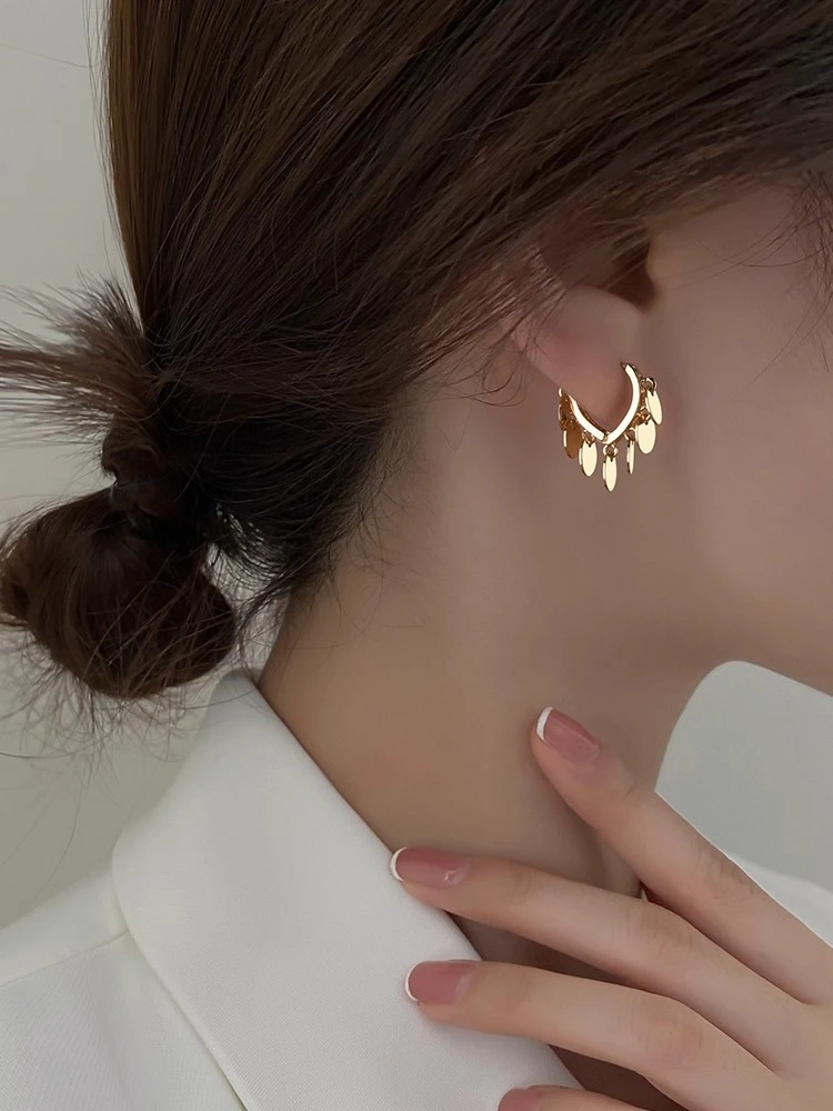 合金亚克力耳饰  高定款波光粼粼气质百搭小巧片片韩风耳钉耳扣女
