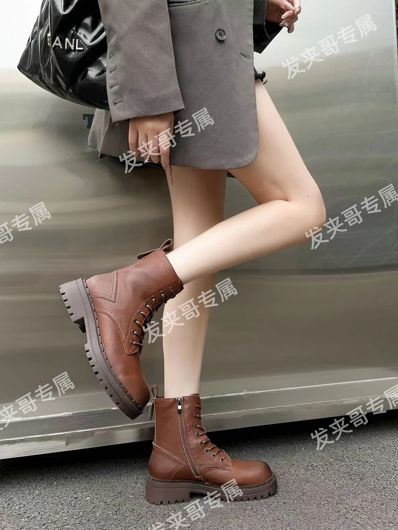 （黑玫瑰）2025新款厚底英伦风短靴显瘦小个子女靴马丁靴女26206-86