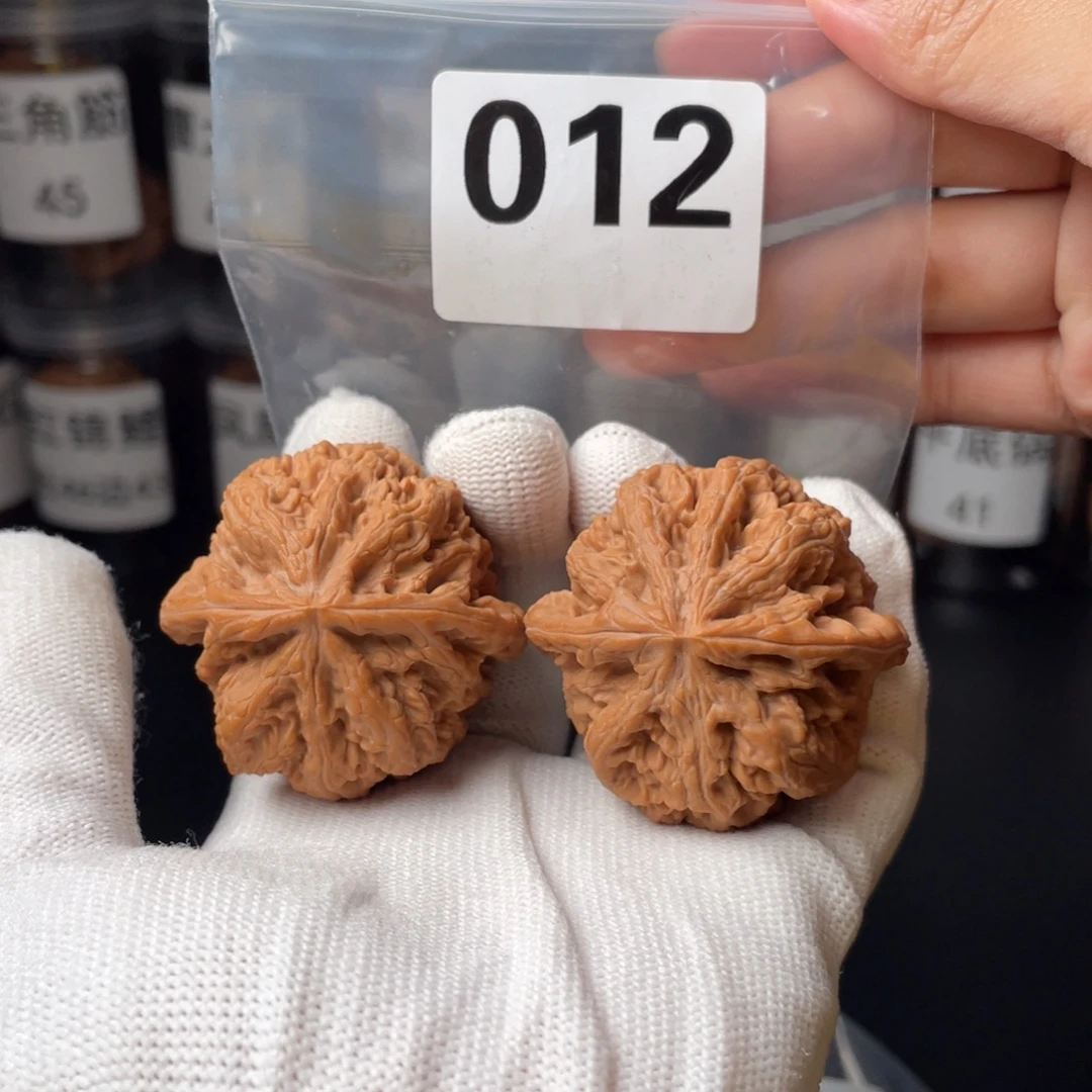 文玩核桃把件45粗筋