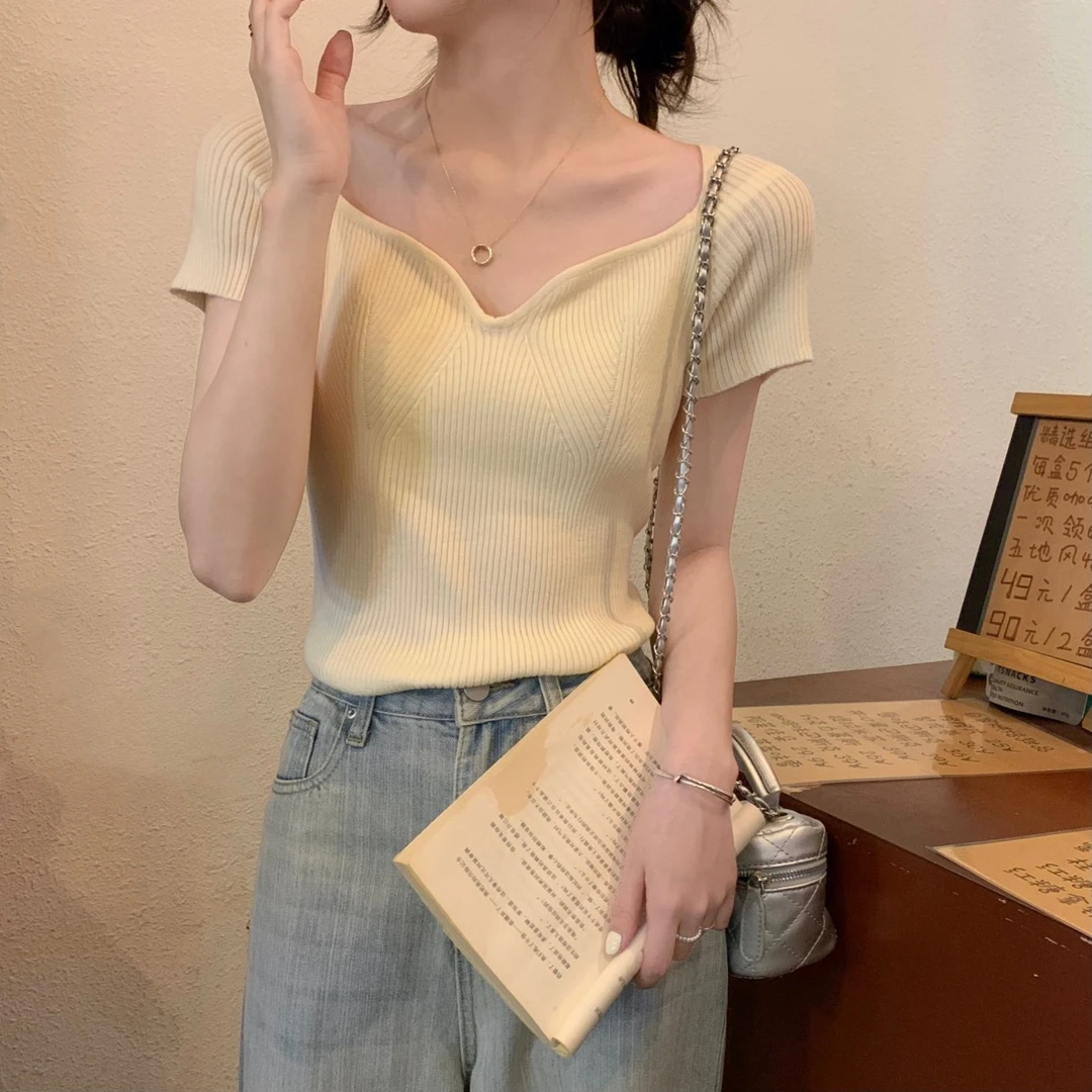 韩版气质海鸥领设计感短袖针织衫女纯欲时尚百搭高级绝美别致上衣
