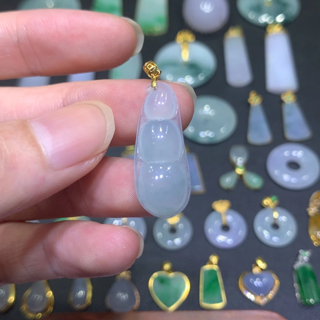 翡翠18K金镶嵌吊坠(不含链)