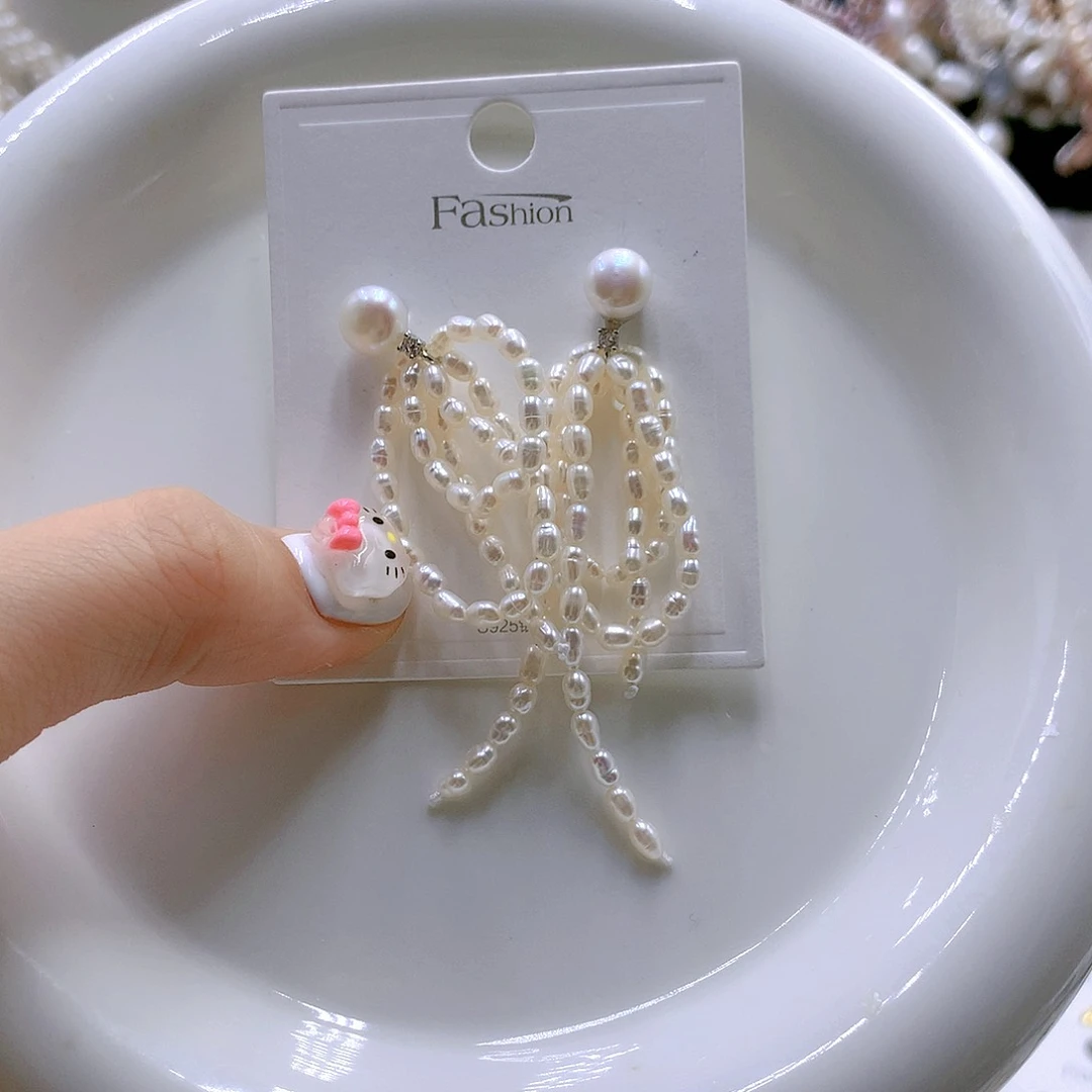 银S925镶嵌耳饰淡水珍珠
