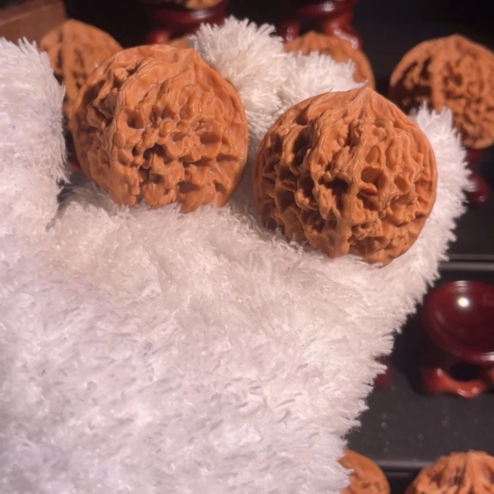 文玩核桃吊坠41官帽