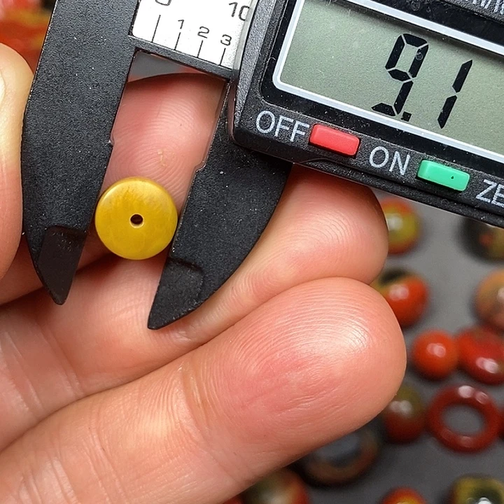 南红玛瑙未镶嵌挂件