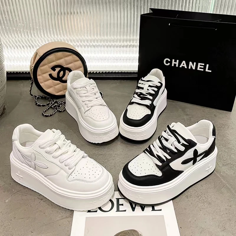 四叶草春季新款学院风厚底增高百搭板鞋L102